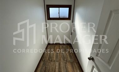 Casa en Arriendo en Casa 260m2 de 4D-4B en Parcela de 2.500m2