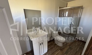 Casa en Arriendo en Casa 260m2 de 4D-4B en Parcela de 2.500m2