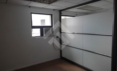 Oficina en Arriendo en Santa Lucia