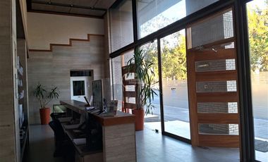 Departamento en Arriendo en Club hípico Metro República