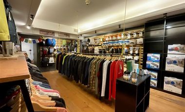 Local Comercial en Venta en Isidora Goyenechea / Carmencita