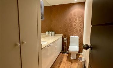 Local Comercial en Venta en Isidora Goyenechea / Carmencita