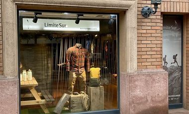 Local Comercial en Venta en Isidora Goyenechea / Carmencita