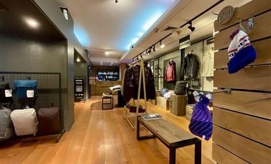 Local Comercial en Venta en Isidora Goyenechea / Carmencita