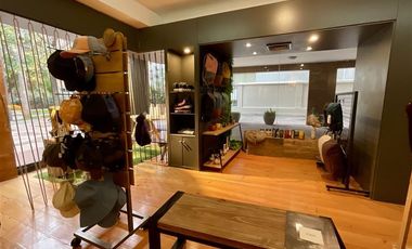 Local Comercial en Venta en Isidora Goyenechea / Carmencita