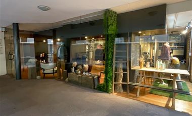 Local Comercial en Venta en Isidora Goyenechea / Carmencita