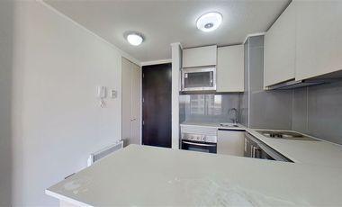 Departamento en Arriendo en Metro Toesca, 1 dormitorio, estacionamiento