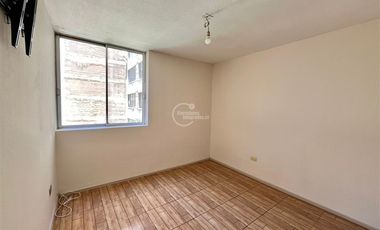 Departamento en Arriendo en Metro Santa Lucia