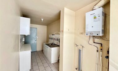 Departamento en Arriendo en Metro Santa Lucia