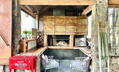 Casa en Venta en Condominio Polo Manquehue / Guay Guay