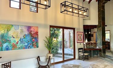 Casa en Venta en Condominio Polo Manquehue / Guay Guay