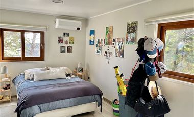 Casa en Venta en Condominio Polo Manquehue / Guay Guay