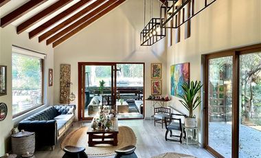 Casa en Venta en Condominio Polo Manquehue / Guay Guay