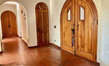 Casa en Venta en El Arrayán / Hansel y Gretel