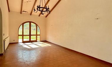 Casa en Venta en El Arrayán / Hansel y Gretel