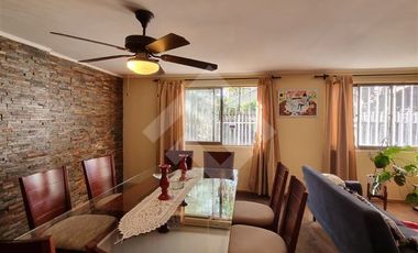 Casa en Venta en av. rodrigo de araya