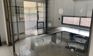 Local Comercial en Venta en Av. Las Condes / Valle Alegre