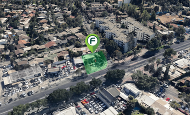 Local Comercial en Venta en Av. Vitacura / La Aurora