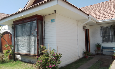 Casa en Venta en Parque Tobalaba