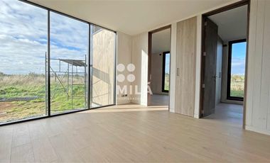 Casa en Arriendo en Casa nueva en parcela de 5000m