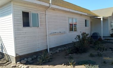 Casa en Venta en Fundo El Recreo/ Algarrobito