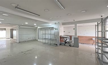 Local Comercial en Arriendo en Av. Padre Hurtado Norte / Las Hualtatas