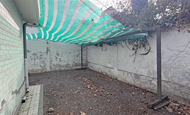 Local Comercial en Arriendo en Av. Padre Hurtado Norte / Las Hualtatas