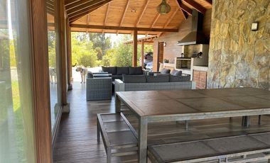 Casa en Venta en HACIENDA CATAPILCO