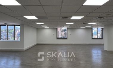 Oficina en Arriendo en Edificio el Bosque norte 177