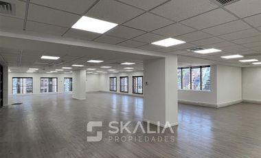 Oficina en Arriendo en Edificio el Bosque norte 177