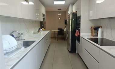 Departamento en Venta en Las Rosas 12900