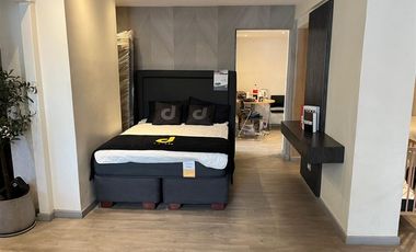 Local Comercial en Venta en Luis Pasteur / Los Gomeros