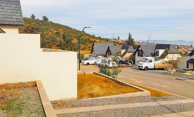 Casa en Venta en Macul Alto con Avda. Las Araucarias