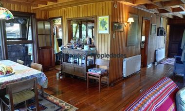 Casa en Venta en VENTA GRAN CASA, PARCELACIÓN LOS VOLCANES, LLANQUIHUE.