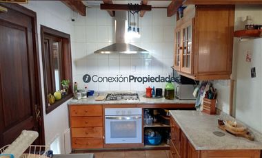 Casa en Venta en VENTA GRAN CASA, PARCELACIÓN LOS VOLCANES, LLANQUIHUE.