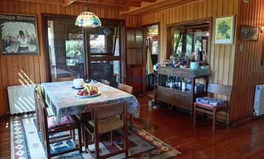 Casa en Venta en VENTA GRAN CASA, PARCELACIÓN LOS VOLCANES, LLANQUIHUE.