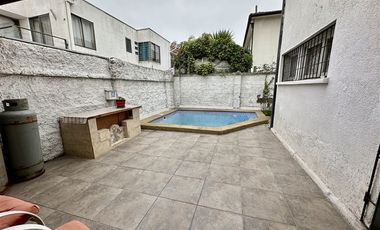 Casa en Venta en Manquehue / IV Centenario