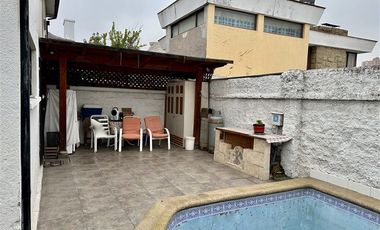 Casa en Venta en Manquehue / IV Centenario