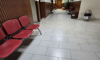 Oficina en Venta en Bulnes 280