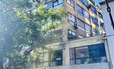 Oficina en Venta en Av. Providencia - Metro P. de Valdivia