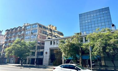 Oficina en Venta en Av. Providencia - Metro P. de Valdivia