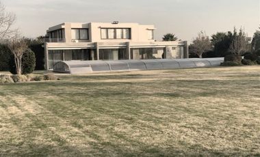 Casa en Venta en CAMINO EL ALGARROBO