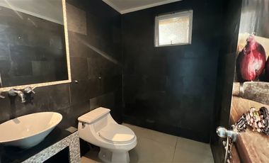 Local Comercial en Venta en Embajador Doussinague / Los Cobres de Vitacura