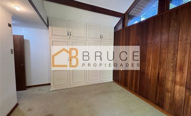 Casa en Arriendo en Casanova 899