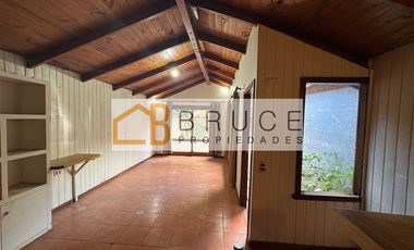 Casa en Arriendo en Casanova 899