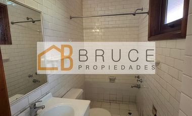 Casa en Arriendo en Casanova 899