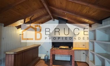 Casa en Arriendo en Casanova 899