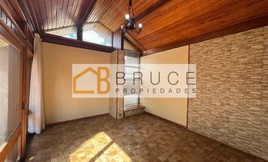 Casa en Arriendo en Casanova 899