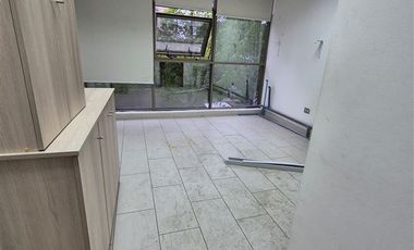 Oficina en Venta en Bulnes 280