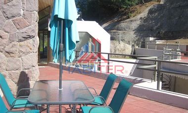 Casa en Arriendo en Santa Maria de Manquehue